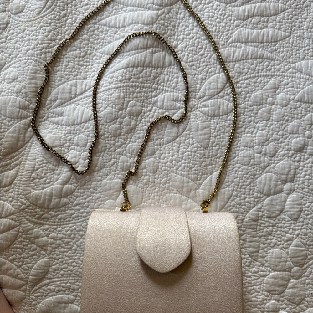 Vintage Cream Chain Shoulder Bag